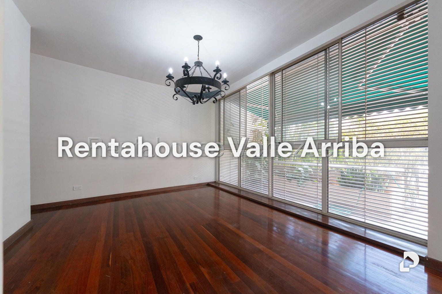 Apartamento en Lomas de Las Mercedes, Caracas – 13