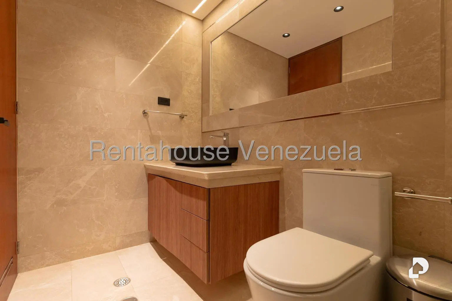 Apartamento en Campo Alegre, Caracas – 23