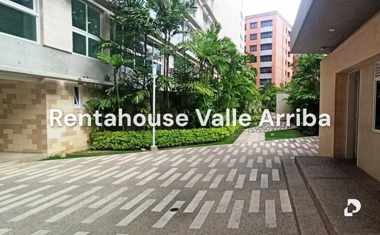 Apartamento en Lomas de Las Mercedes, Caracas – 12