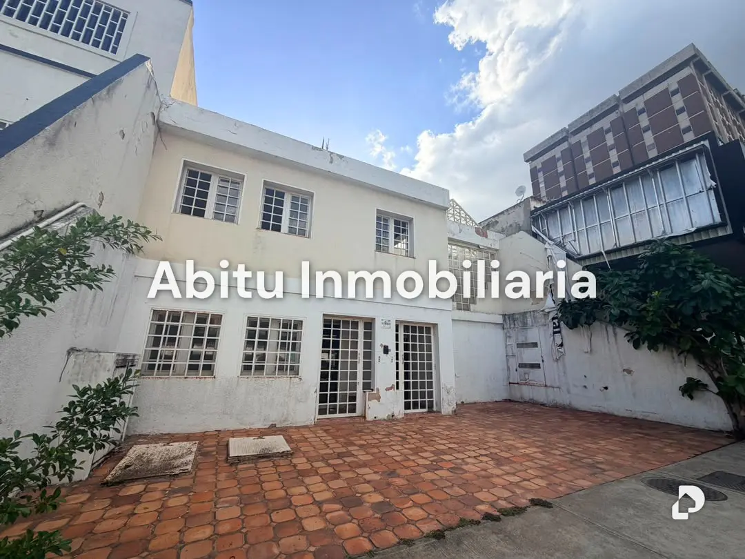 Casa en El Rosal, Caracas – 13