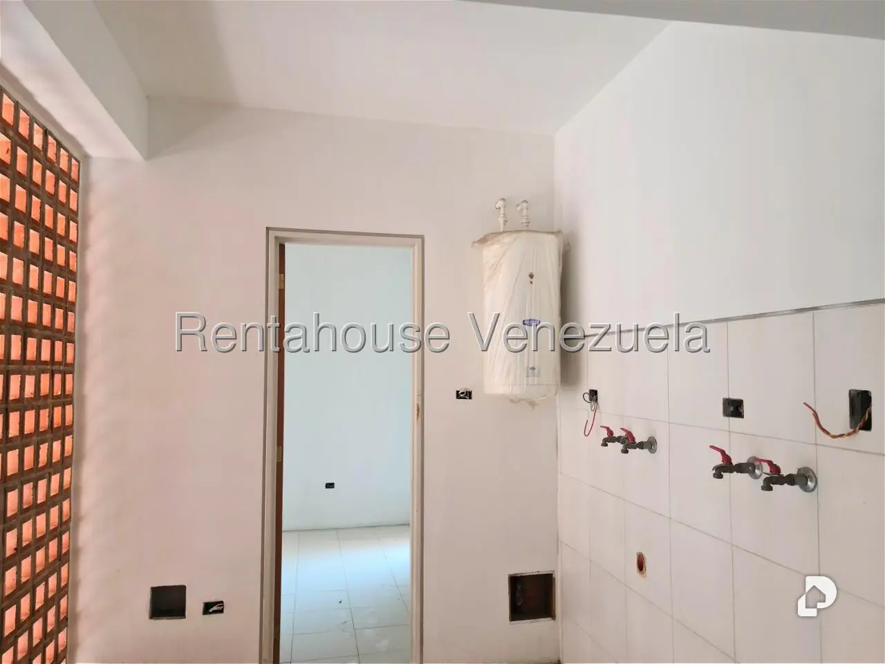 Apartamento en Colinas de Valle Arriba / Mirador de Los Campitos, Caracas – 11