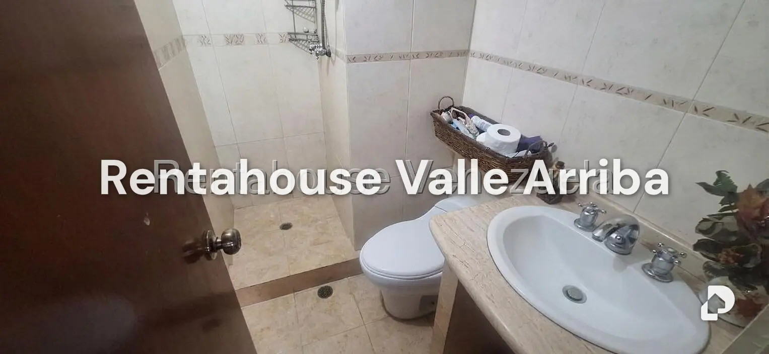 Apartamento en La Rosaleda, San Antonio de Los Altos – 15