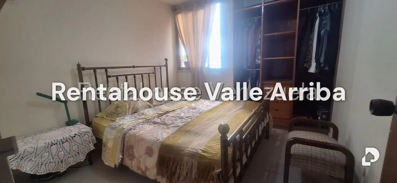 Apartamento en La Rosaleda, San Antonio de Los Altos – 10