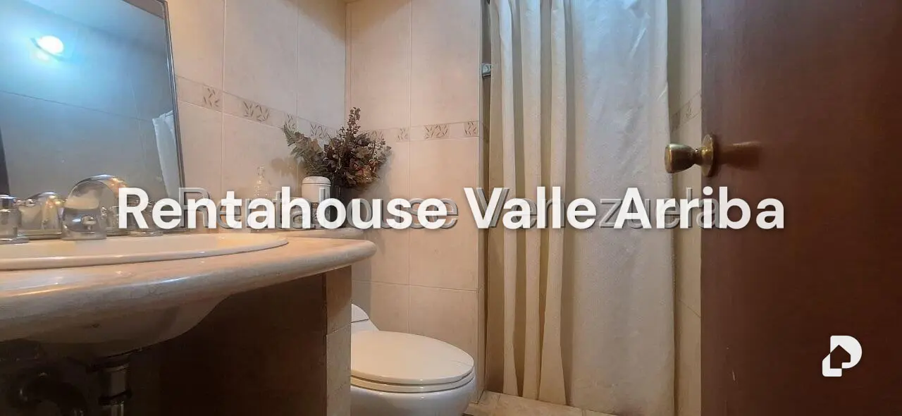 Apartamento en La Rosaleda, San Antonio de Los Altos – 9