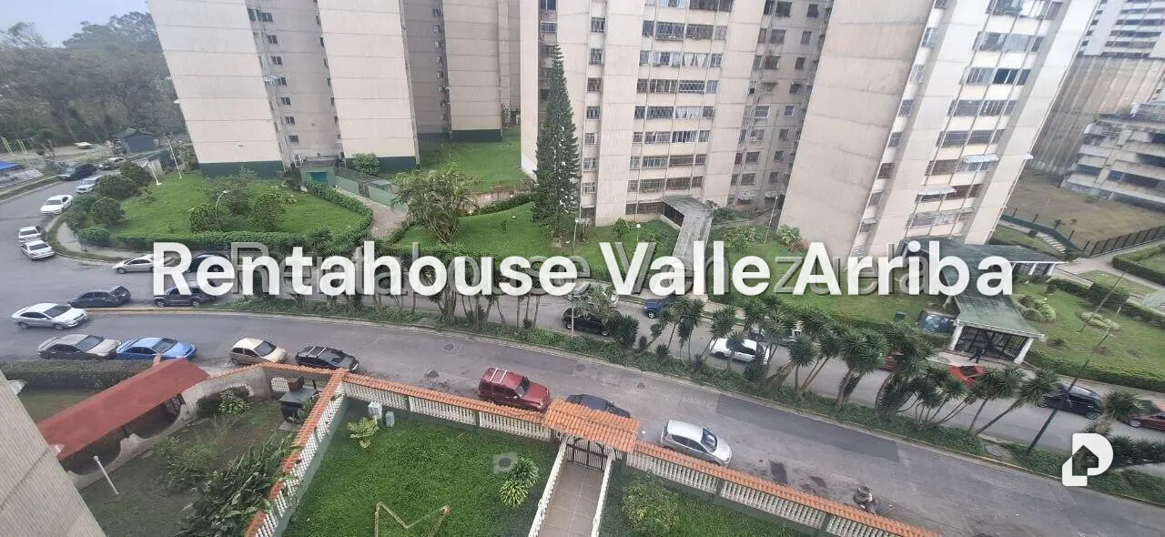 Apartamento en La Rosaleda, San Antonio de Los Altos – 5