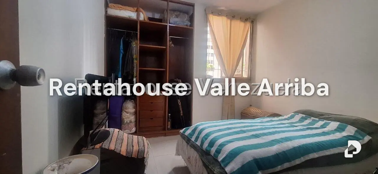 Apartamento en La Rosaleda, San Antonio de Los Altos – 16