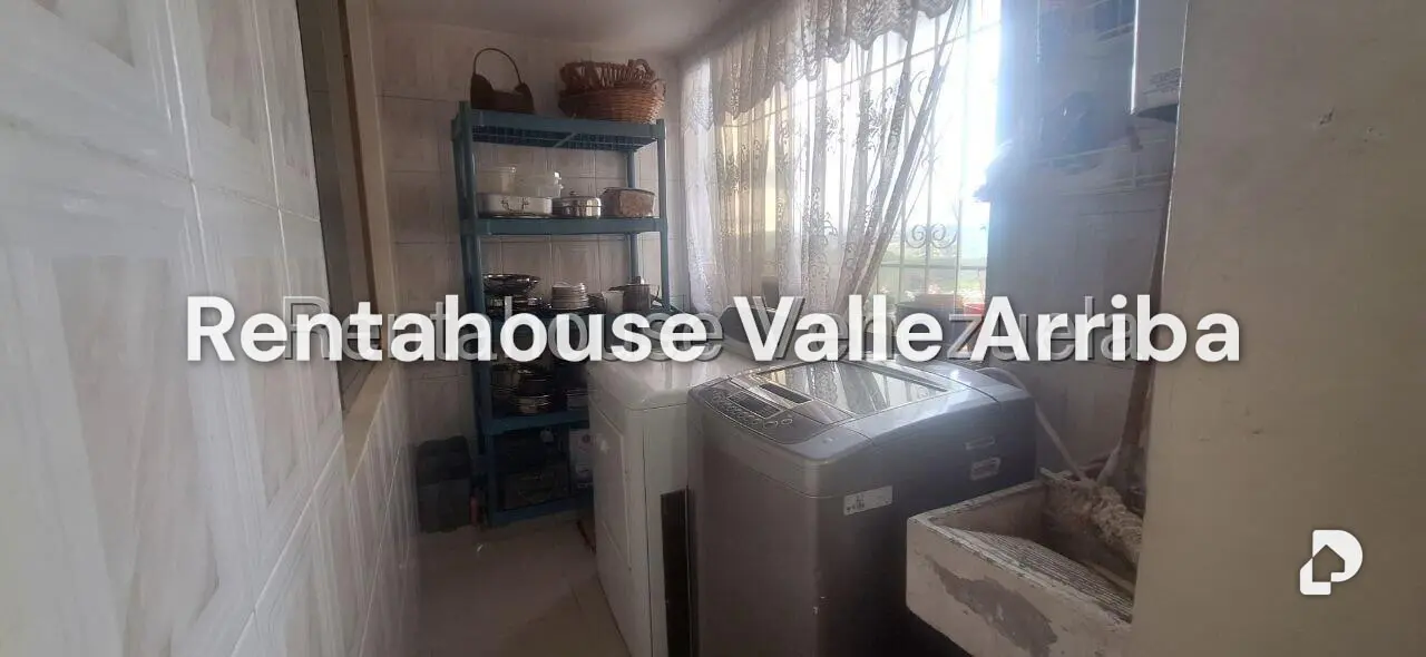 Apartamento en La Rosaleda, San Antonio de Los Altos – 7