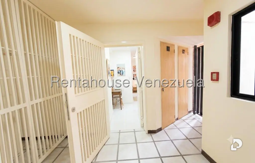 Apartamento en Prados del Este, Caracas – 4