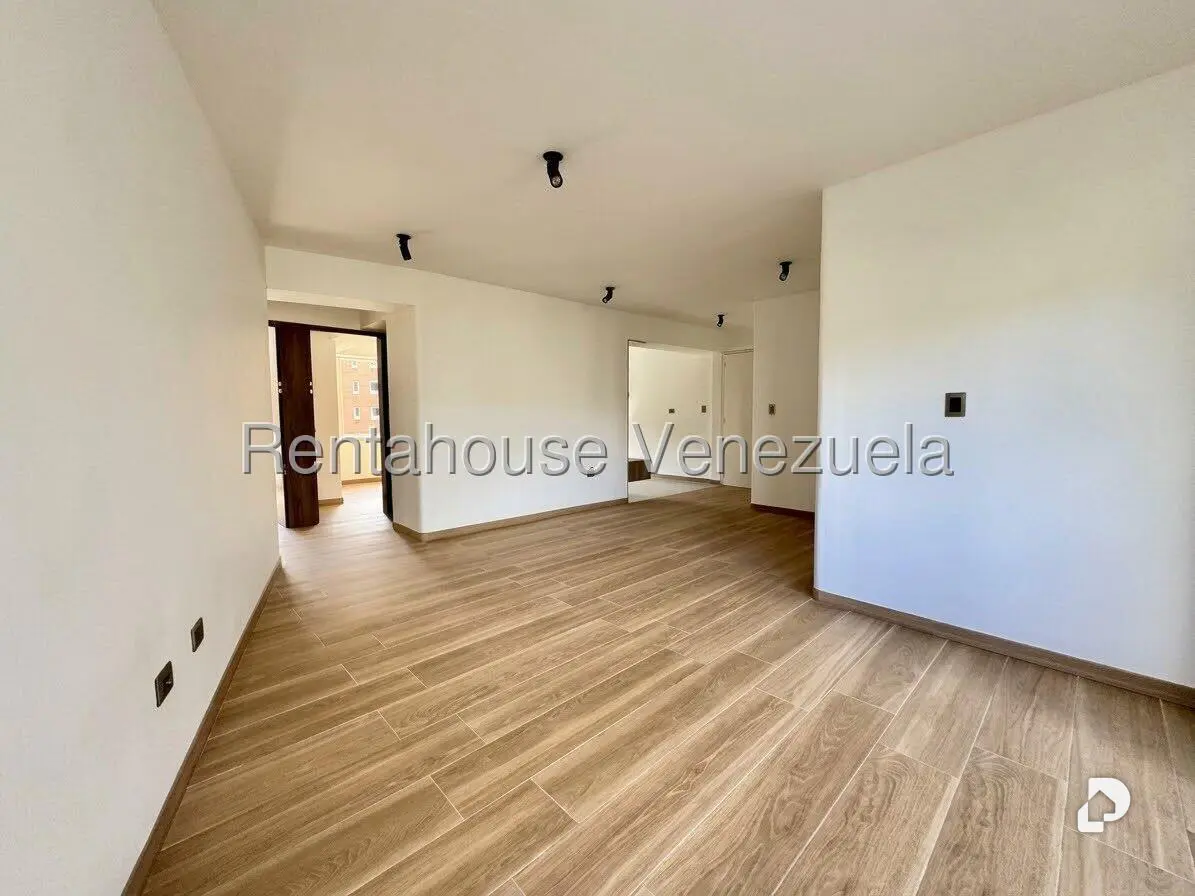 Apartamento en El Cigarral, Caracas – 13