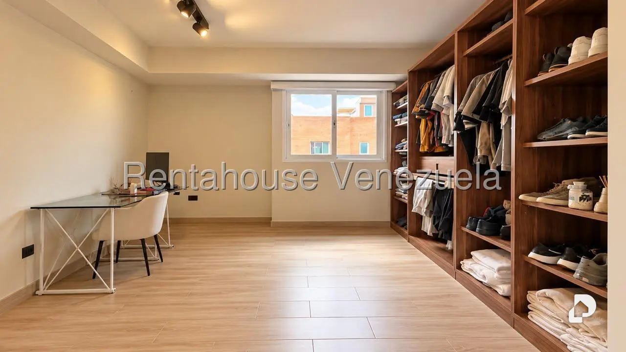 Apartamento en El Rosal, Caracas – 12