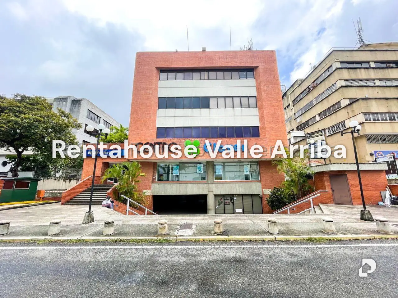 Oficina en La Trinidad, Caracas – 1