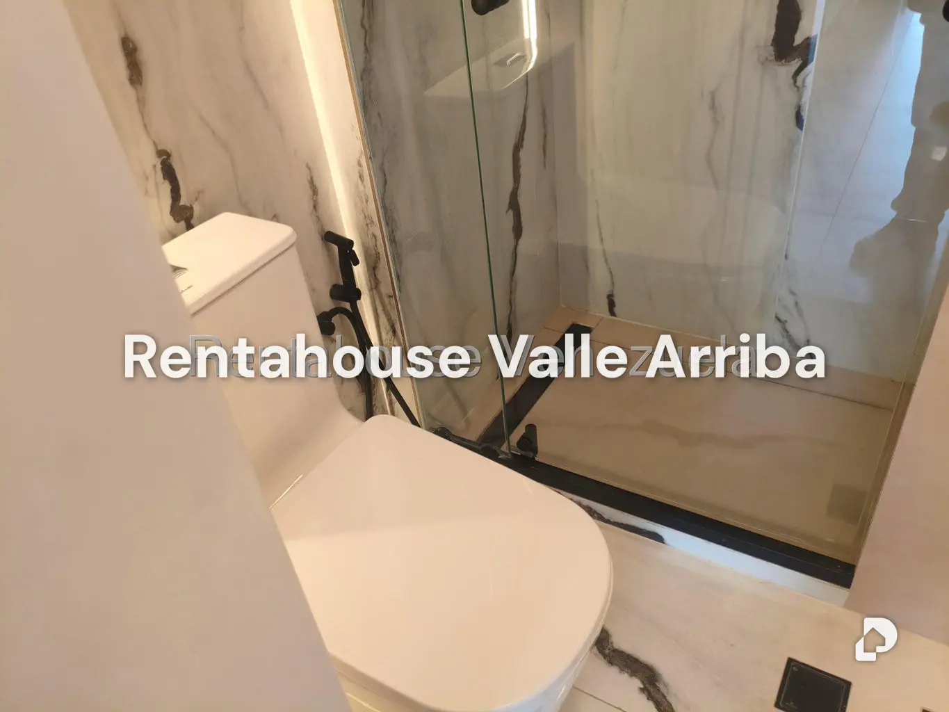 Apartamento en Los Palos Grandes, Caracas – 10