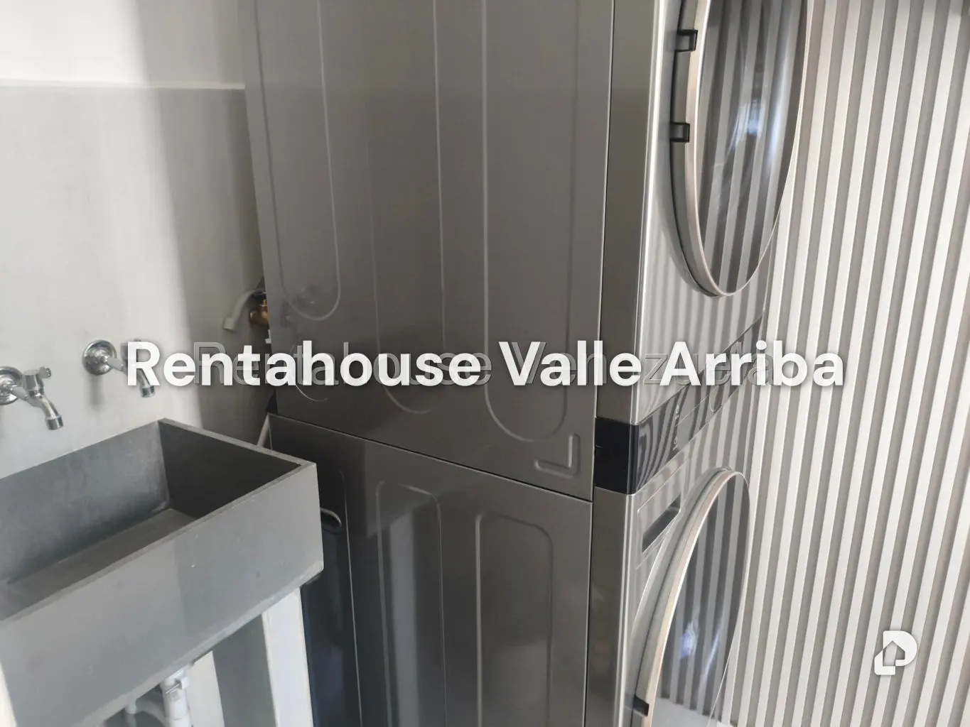 Apartamento en Los Palos Grandes, Caracas – 15