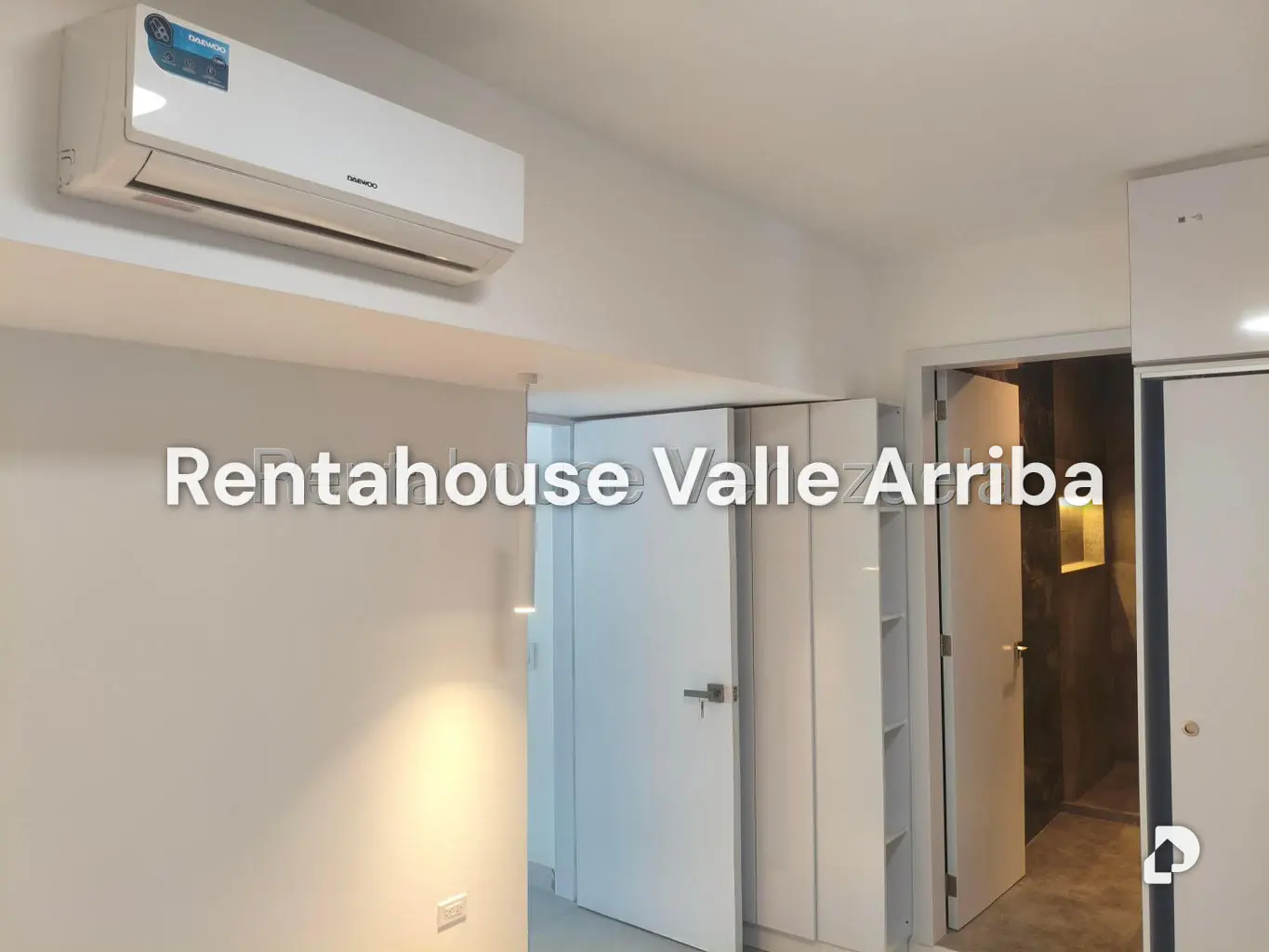 Apartamento en Los Palos Grandes, Caracas – 21