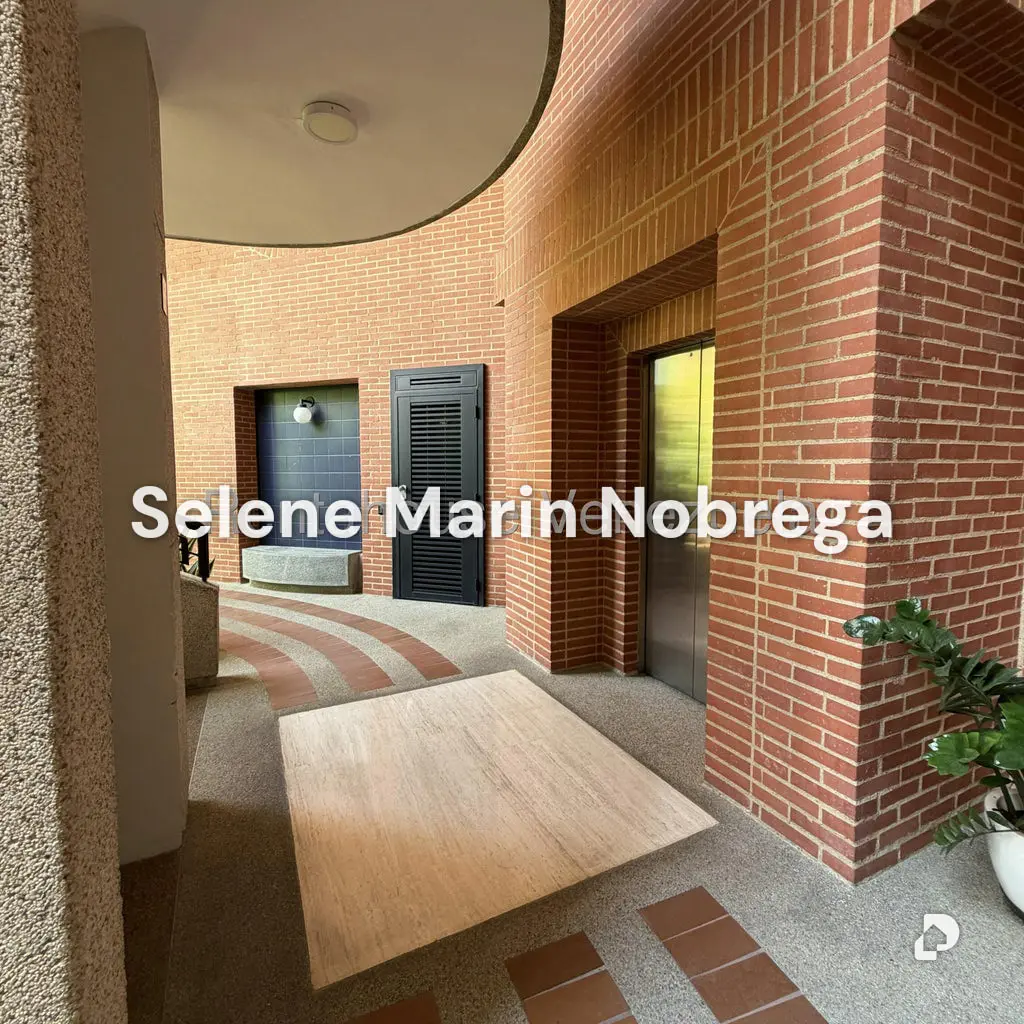 Apartment in La Castellana, Caracas – 3