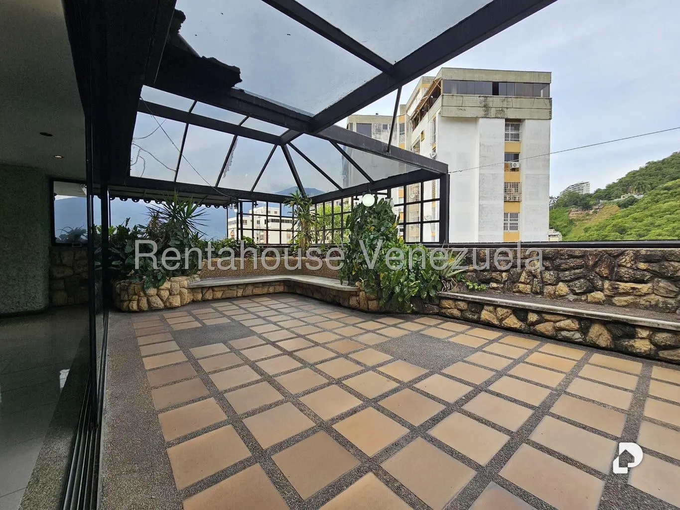 Apartamento en Santa Rosa de Lima, Caracas