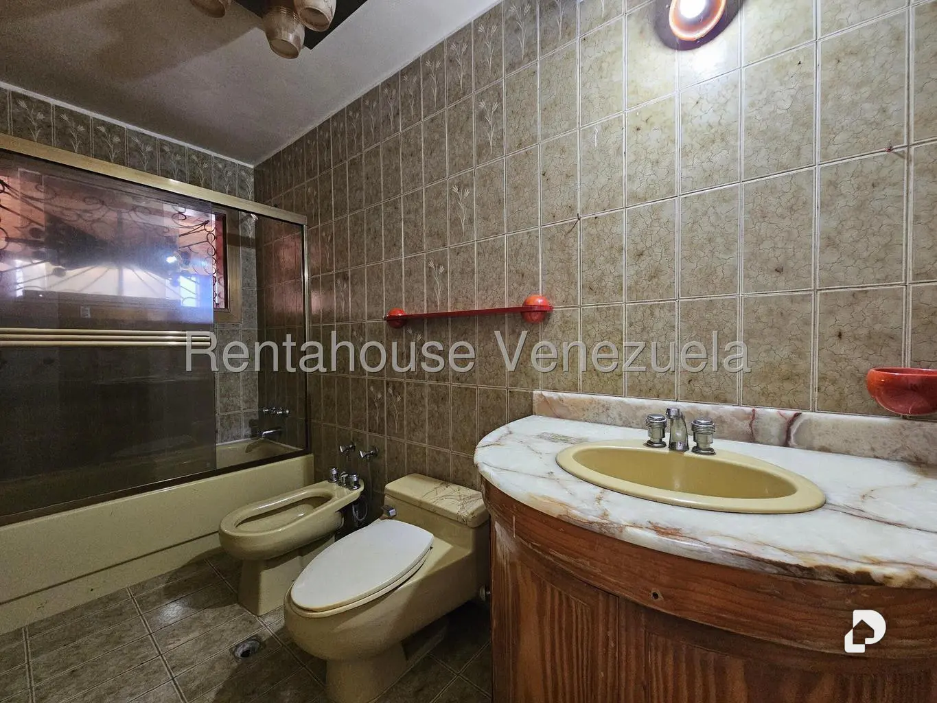 Apartamento en Santa Rosa de Lima, Caracas