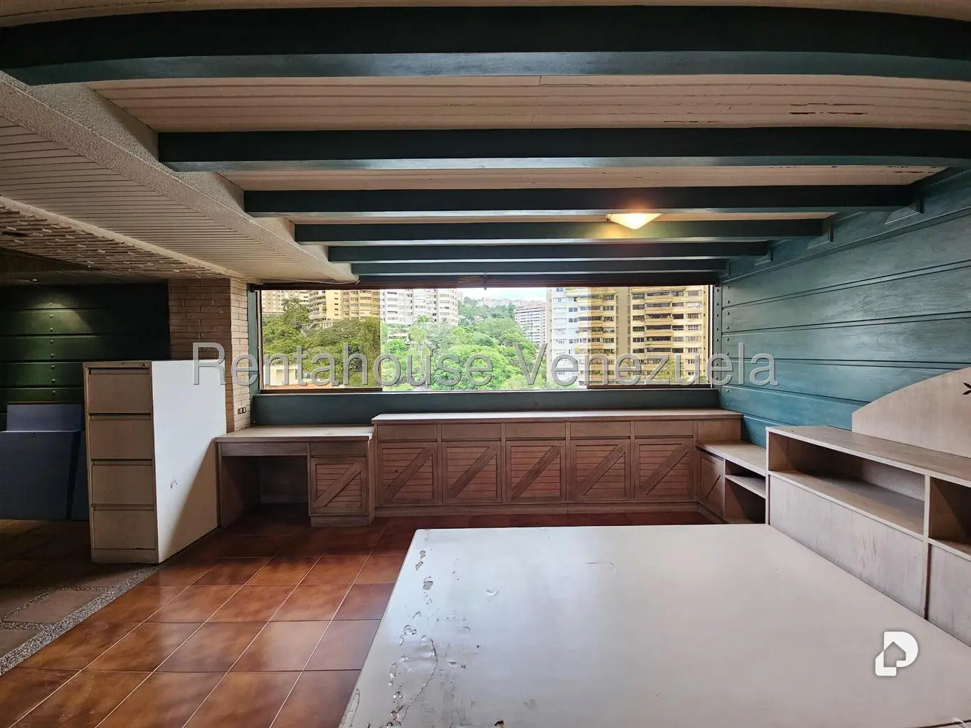 Apartamento en Santa Rosa de Lima, Caracas