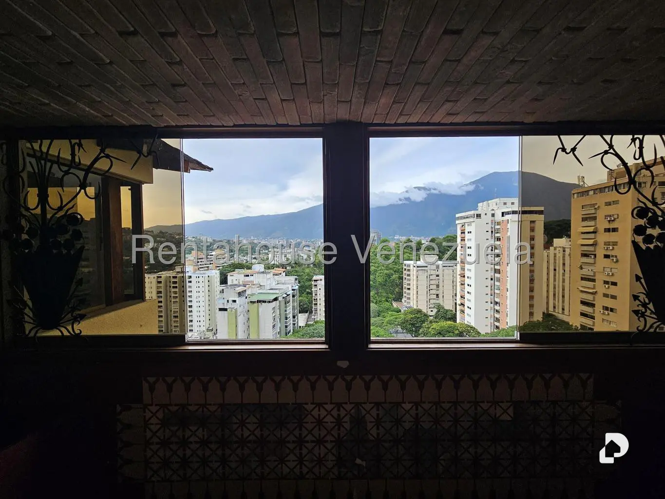 Apartamento en Santa Rosa de Lima, Caracas