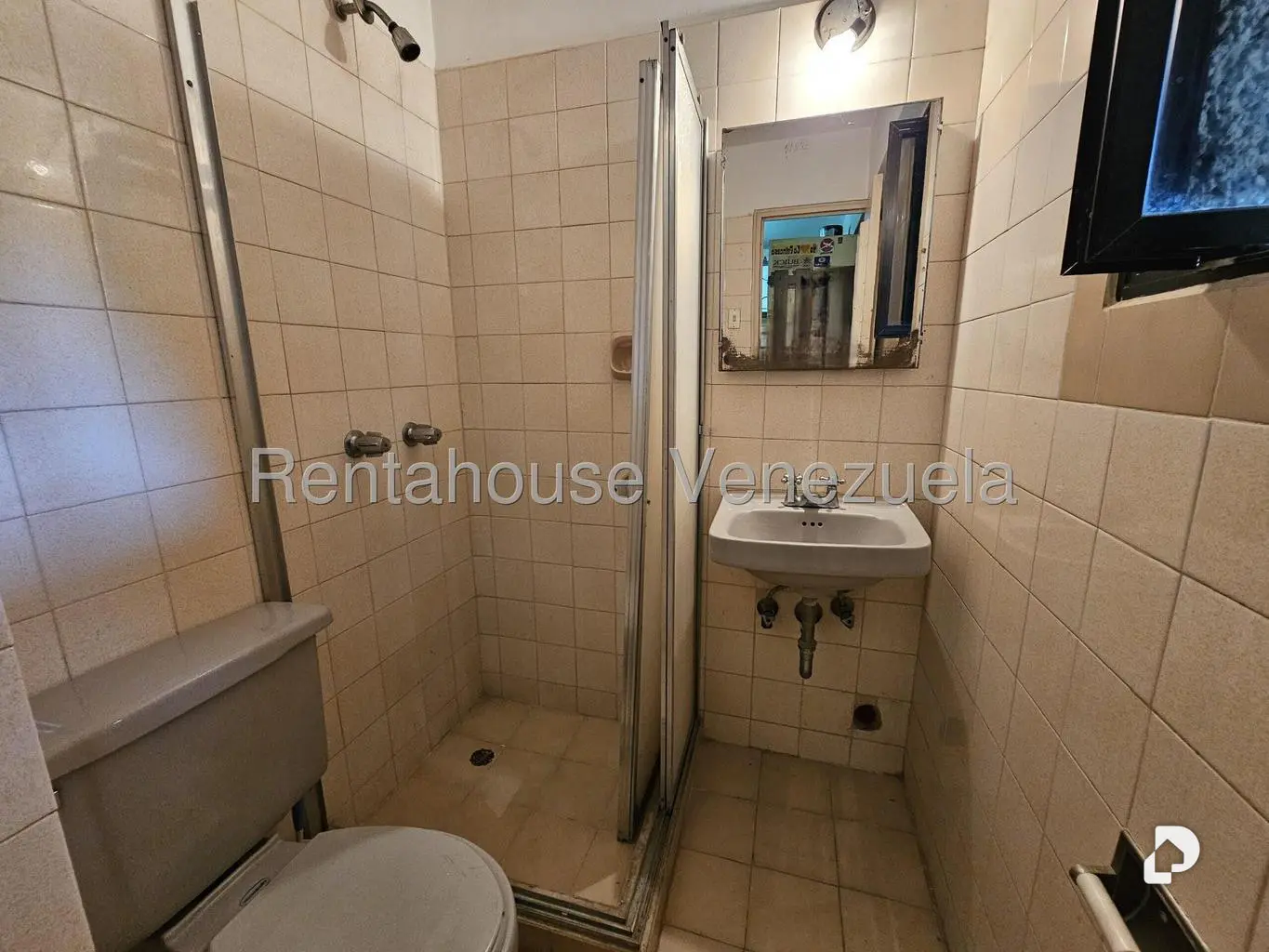 Apartamento en Santa Rosa de Lima, Caracas