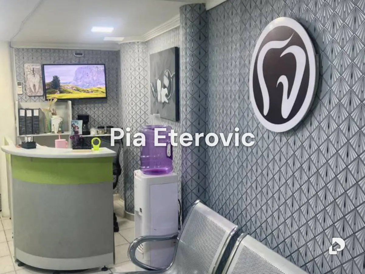 Oficina en Parroquia Urbana San José, Valencia – 1
