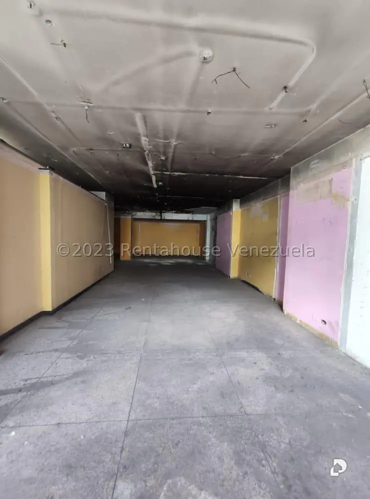 Commercial space in Catedral, Caracas – 16
