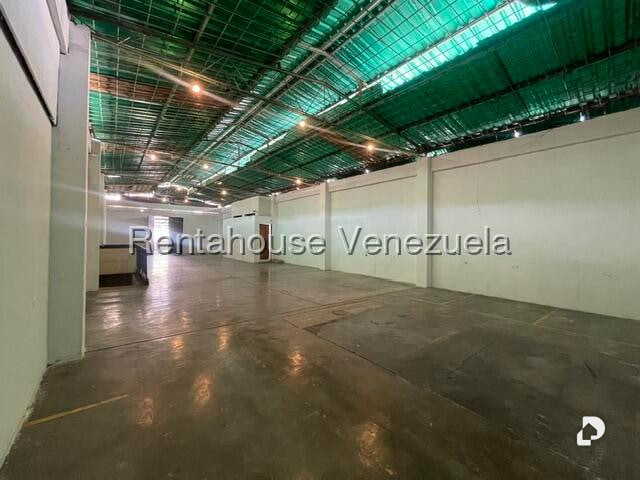 Local comercial en San Juan, Caracas – 14