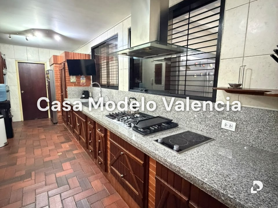 Casa en El Parral, Valencia – 2