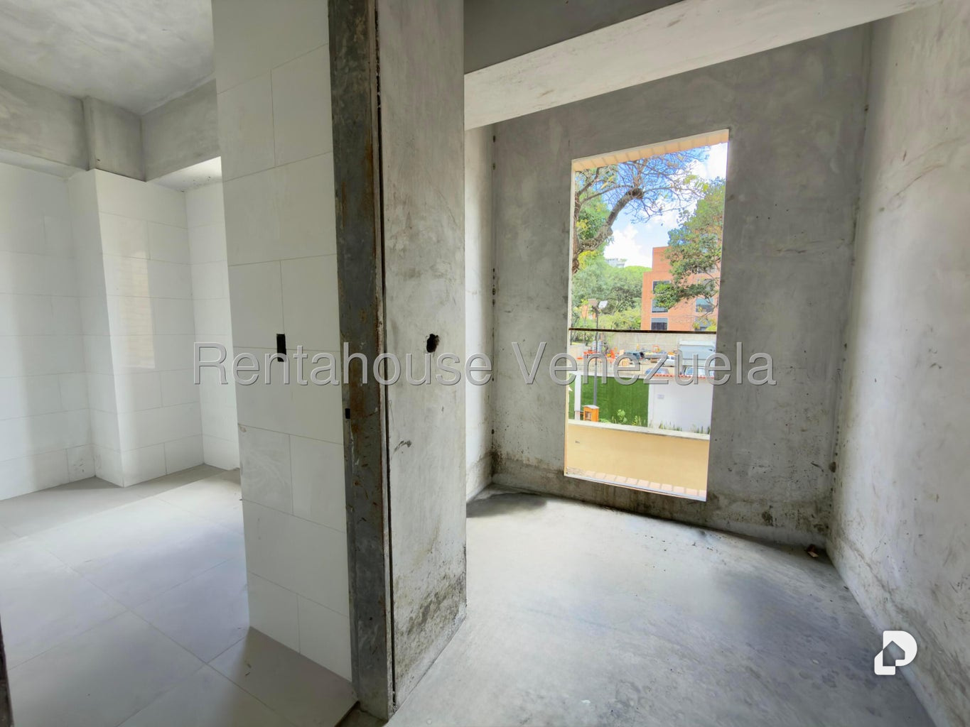 Apartamento en El Rosal, Caracas – 12