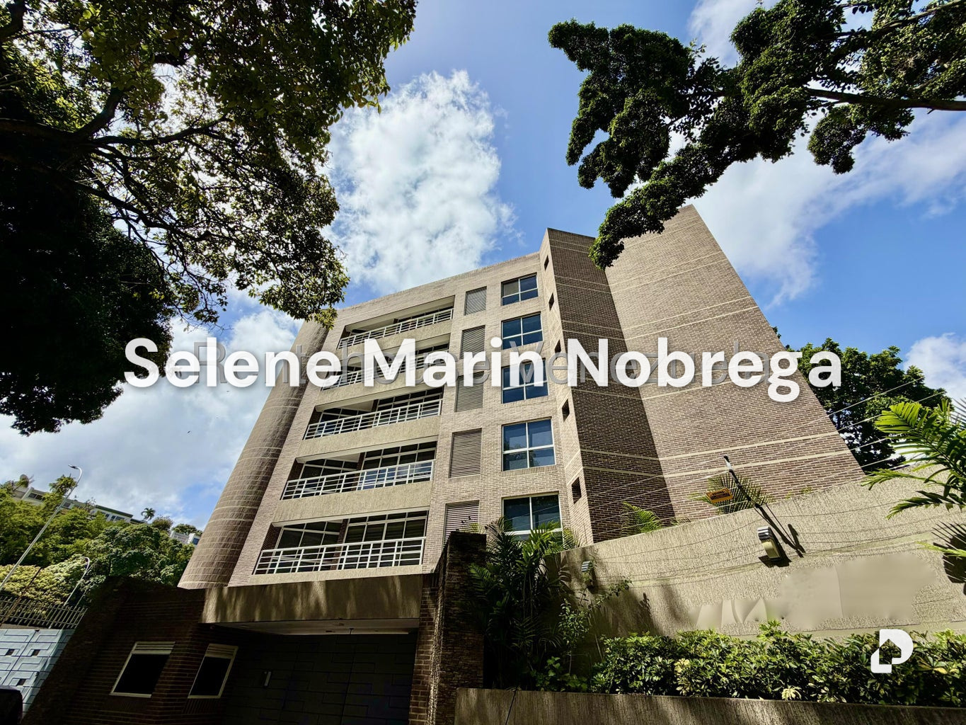 Apartamento en Los Naranjos de las Mercedes, Caracas – 1