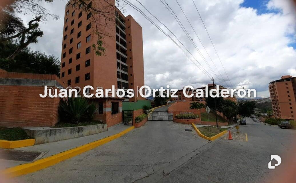 Apartamento en Colinas de La Tahona, Caracas