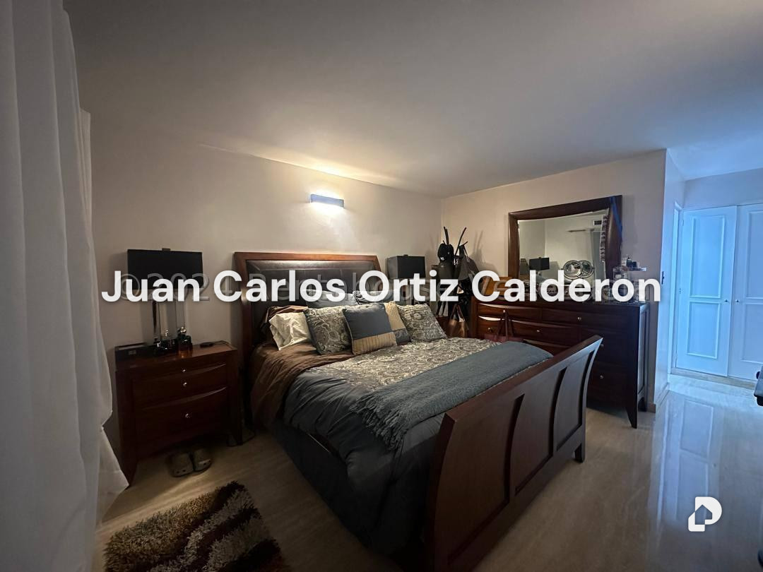 Apartamento en Colinas de La Tahona, Caracas