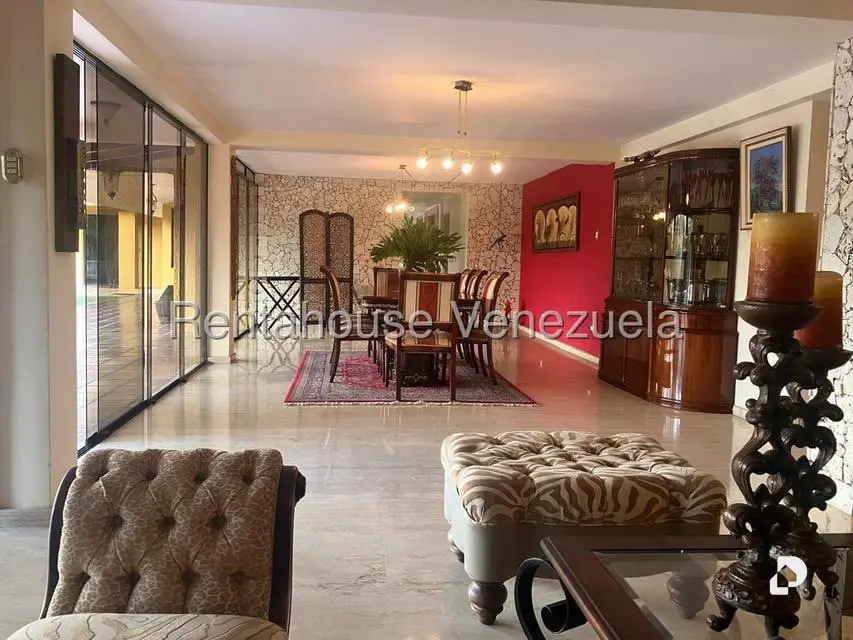 Casa en La Boyera, Caracas – 11