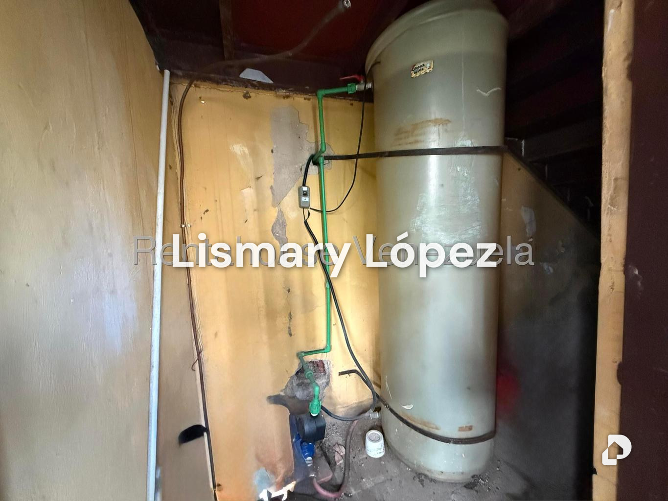 Oficina en Los Palos Grandes, Caracas – 23