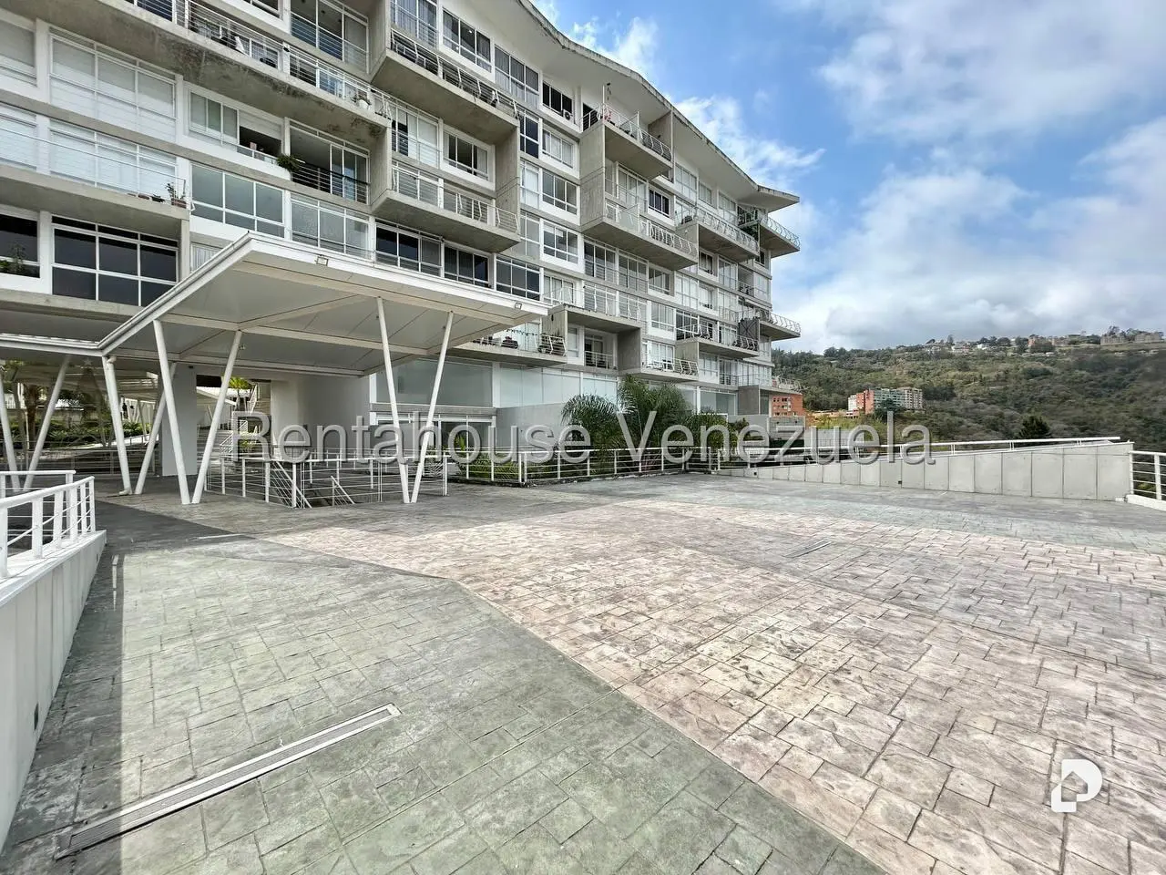Apartamento en Solar del Hatillo, Caracas – 2