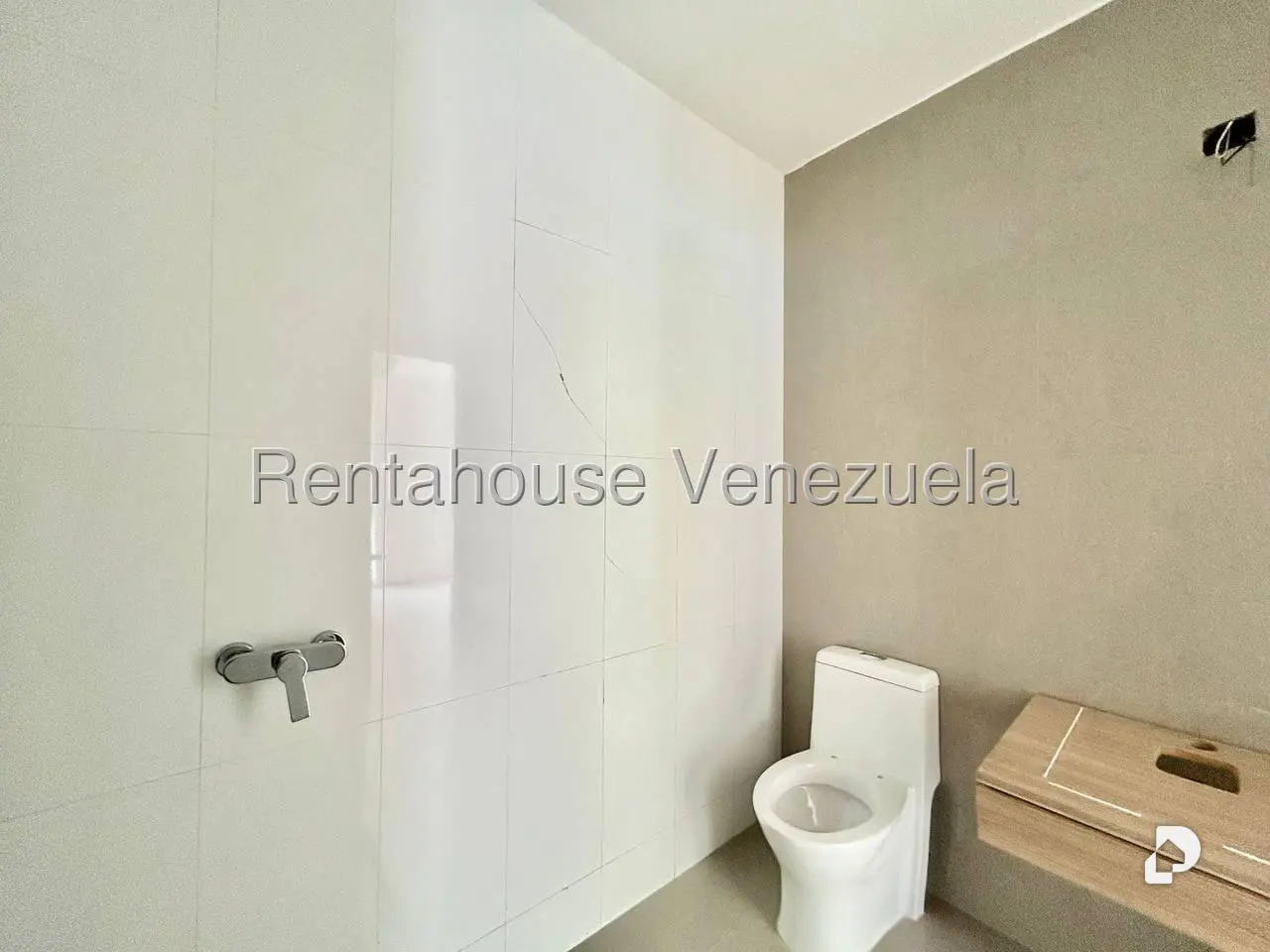 Apartamento en Solar del Hatillo, Caracas – 24