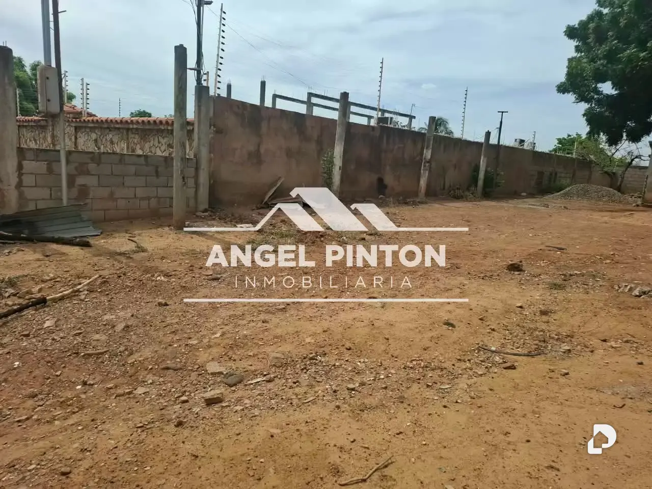 Land in Maracaibo – 6