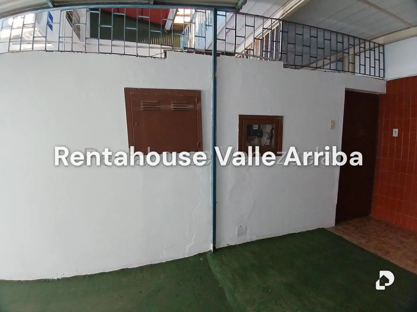 Casa en El Llanito, Caracas – 14