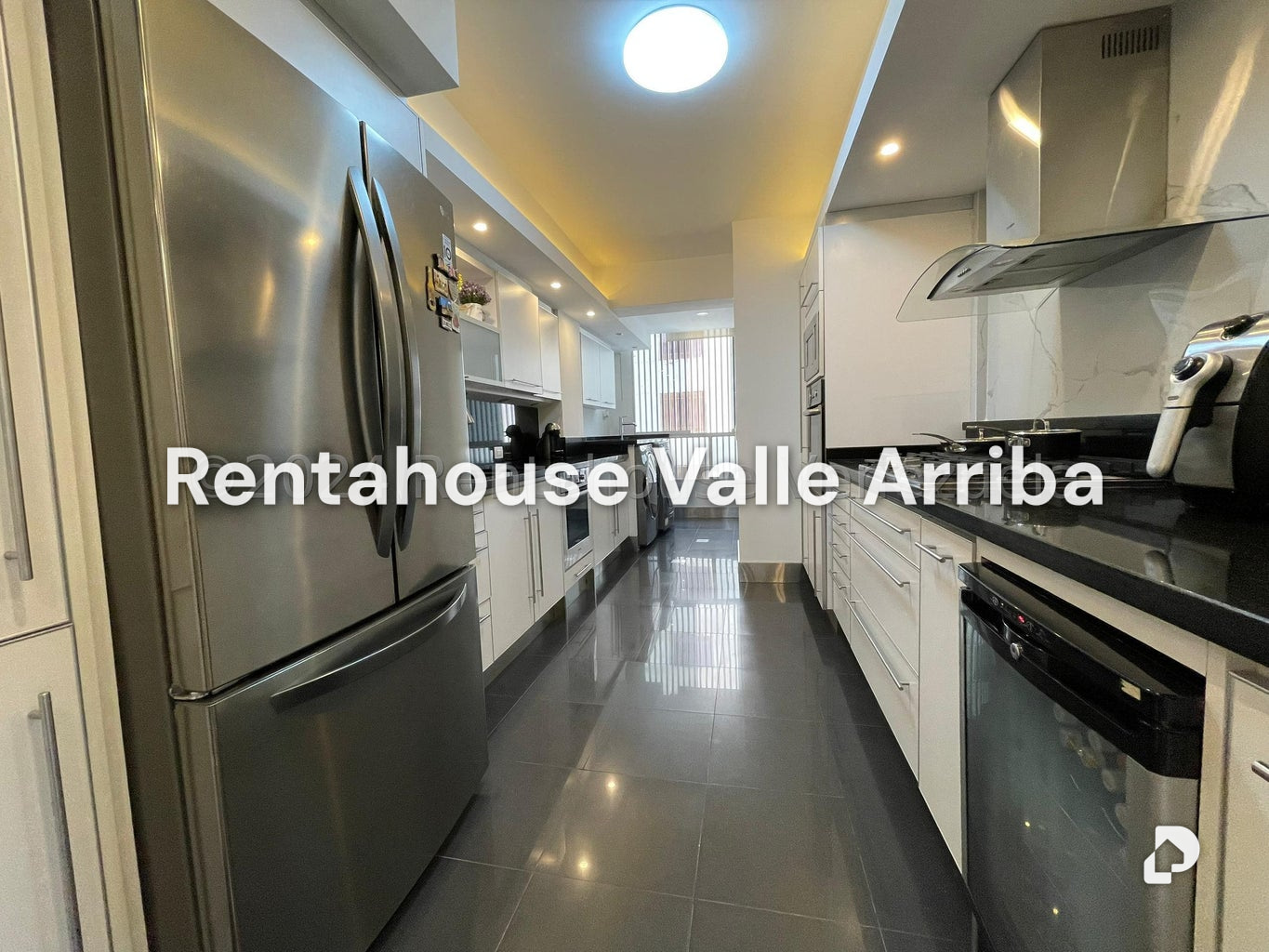 Apartamento en La Florida, Caracas – 11