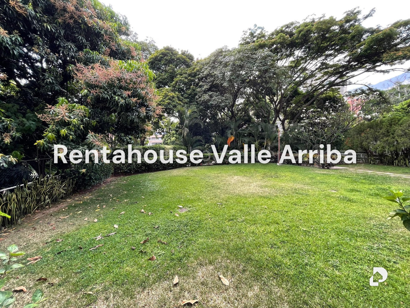 Apartamento en La Florida, Caracas – 23