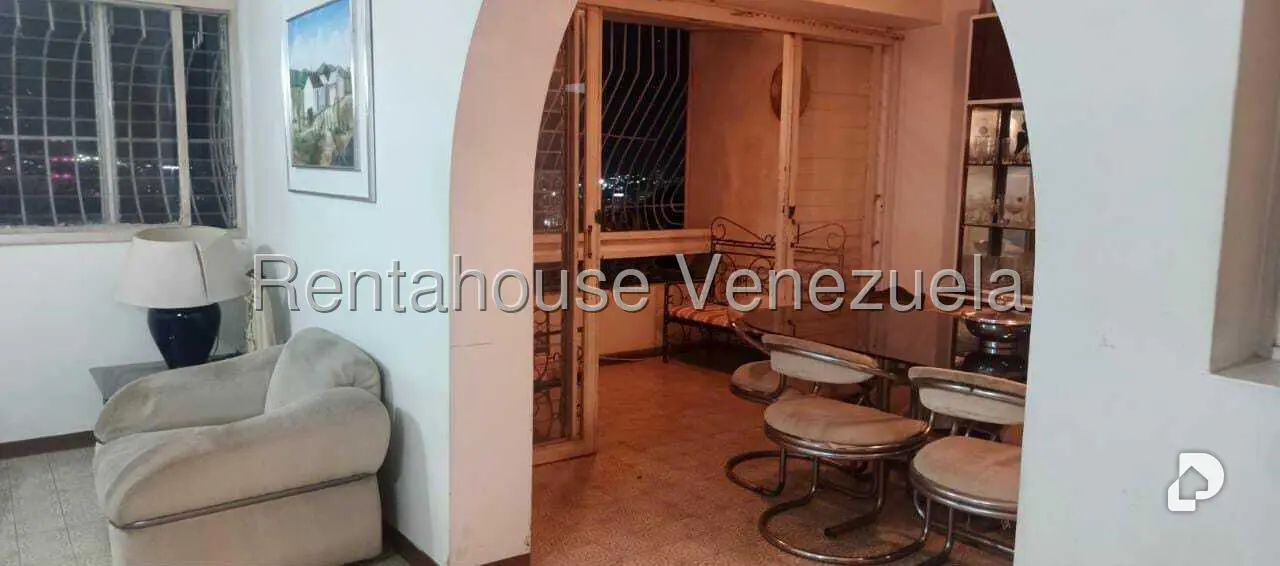 Apartamento en Colinas de Santa Mónica, Caracas – 7