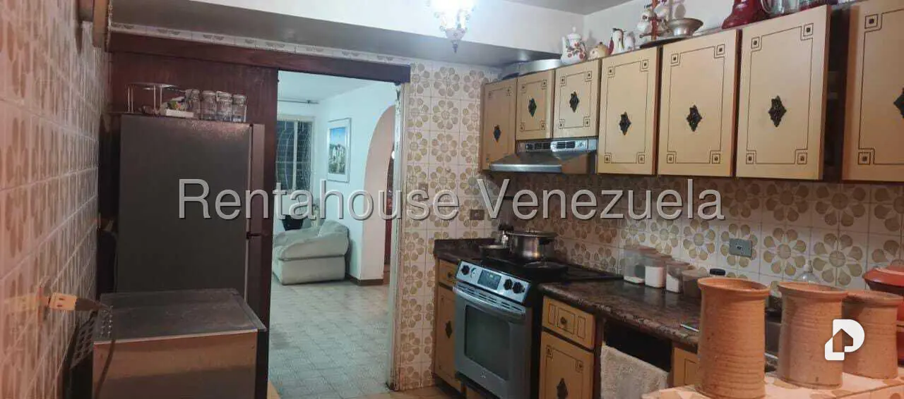 Apartamento en Colinas de Santa Mónica, Caracas – 9