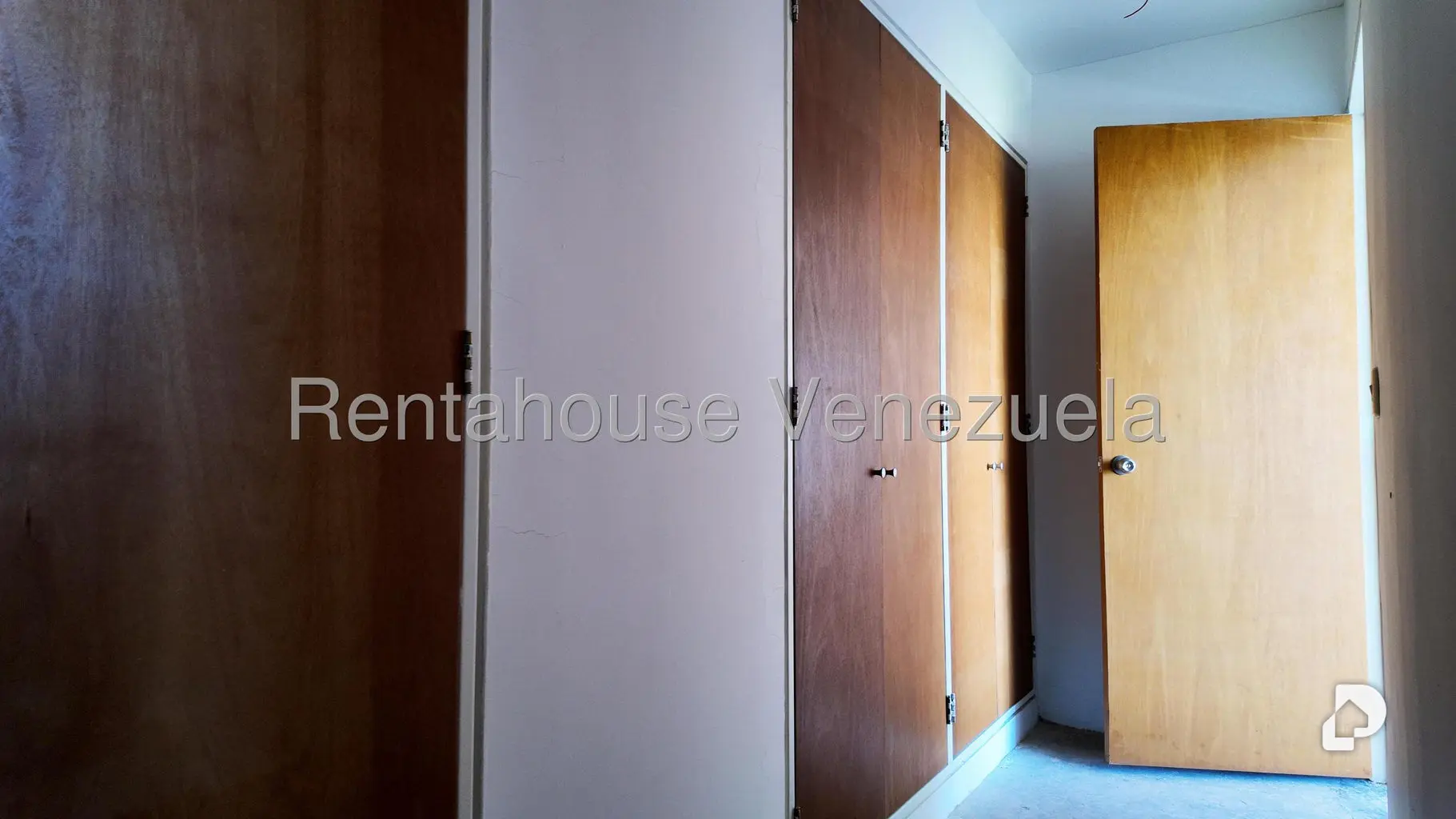 Apartamento en Oripoto, Caracas – 20
