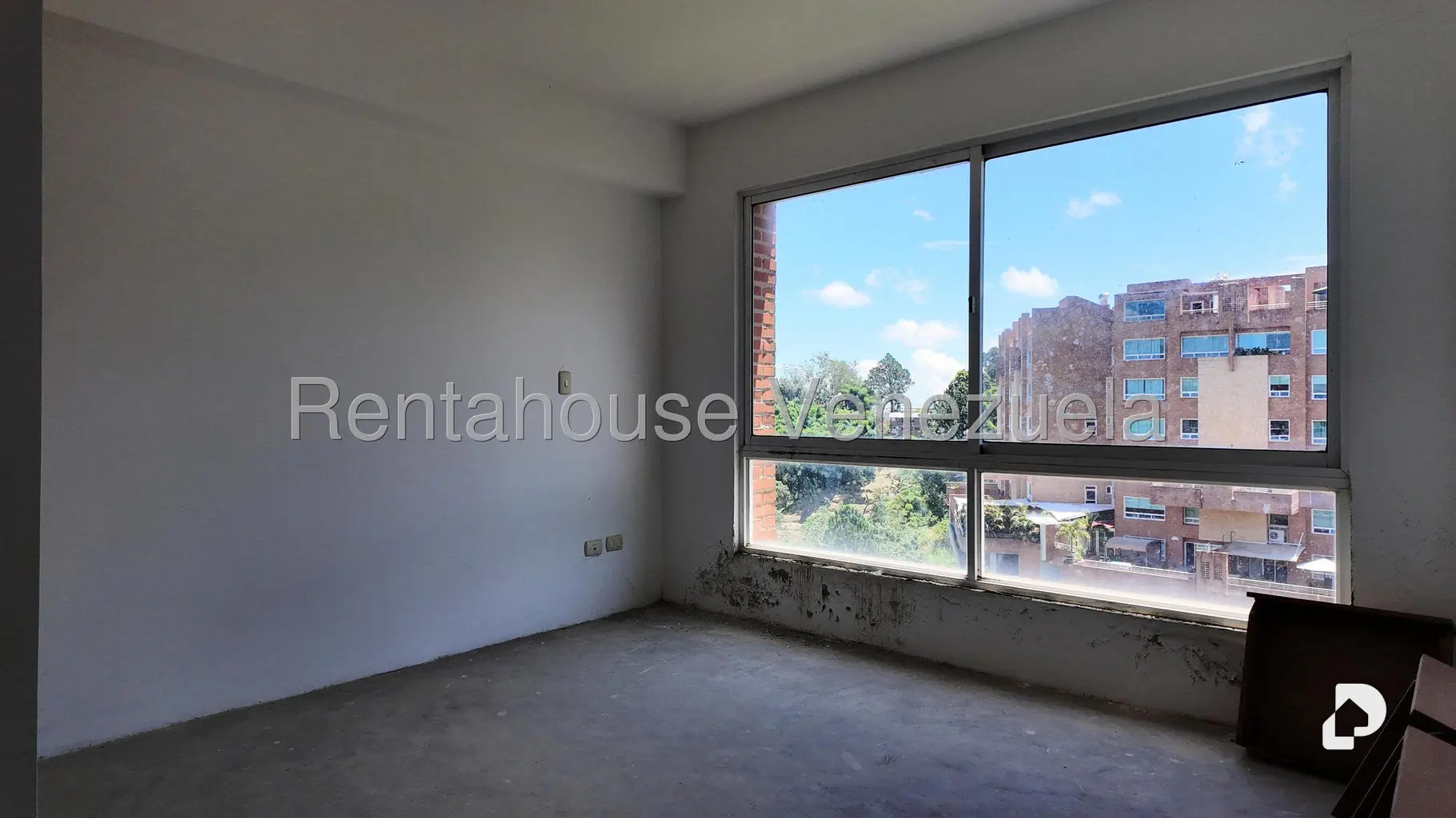 Apartamento en Oripoto, Caracas – 24