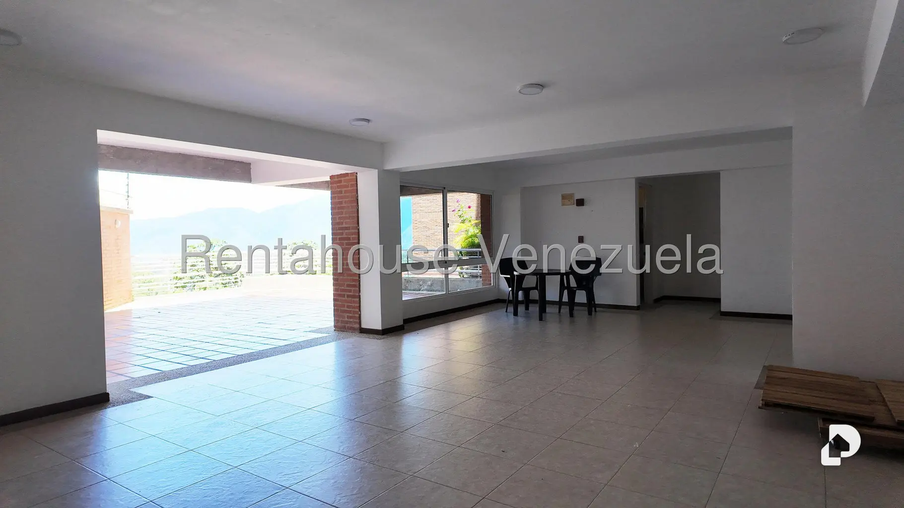 Apartamento en Oripoto, Caracas – 29