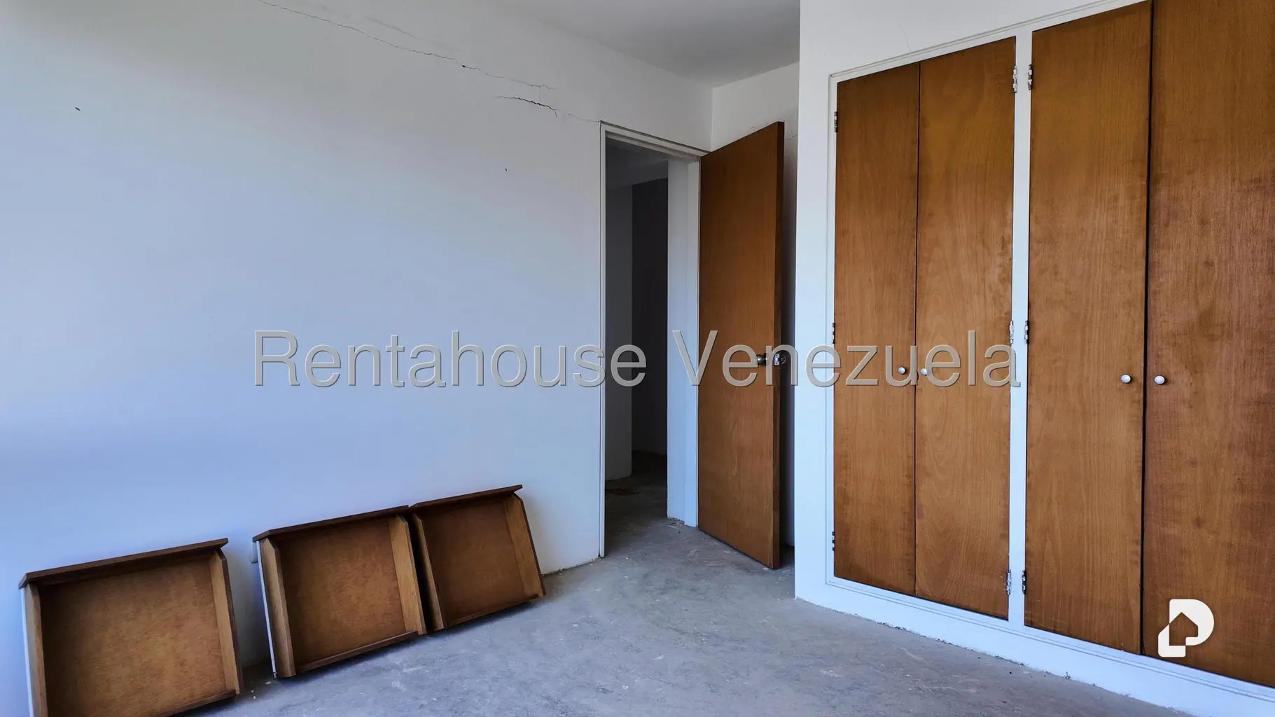 Apartamento en Oripoto, Caracas – 25
