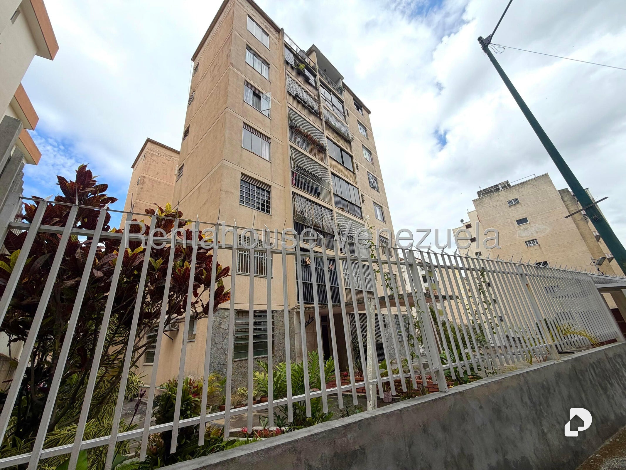Apartment in El Marqués, Caracas – 1
