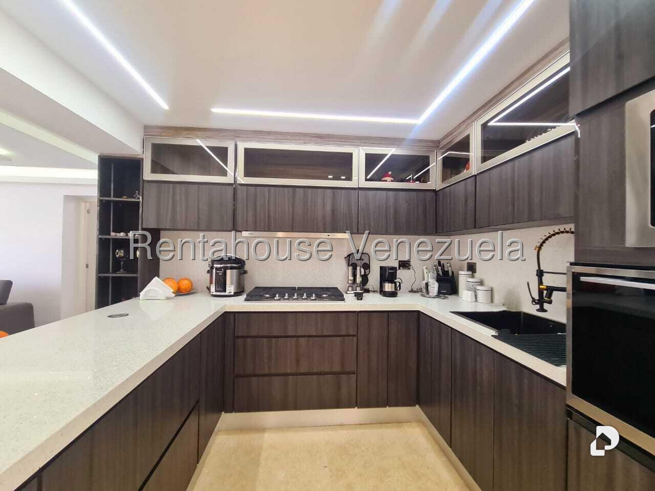 Apartamento en Santa Fe Sur, Caracas – 9