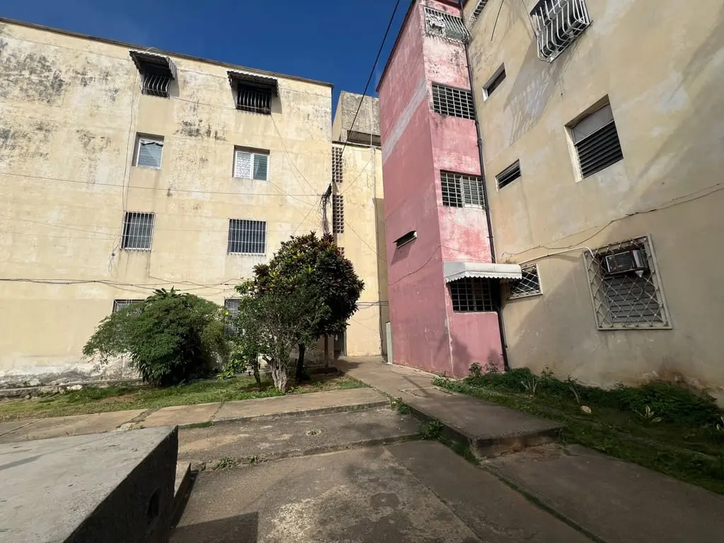 Apartamento en Urbanización El Obelisco, Barquisimeto - 1