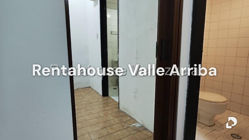 Local comercial en Los Dos Caminos, Caracas – 9